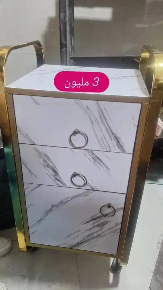 وسایل نو سالن زیبایی|آرایشگاه و سالن‌های زیبایی|اردبیل, |دیوار