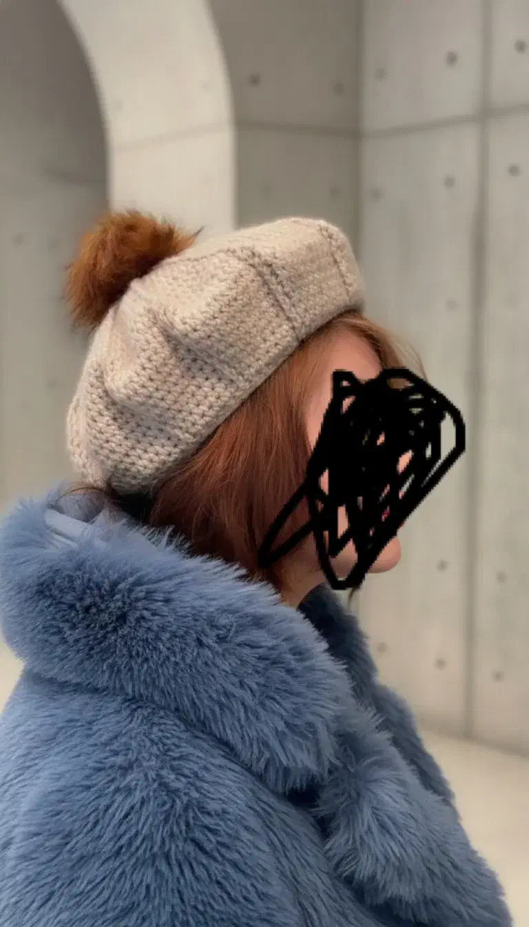 کلاه برت|لباس|همدان, |دیوار