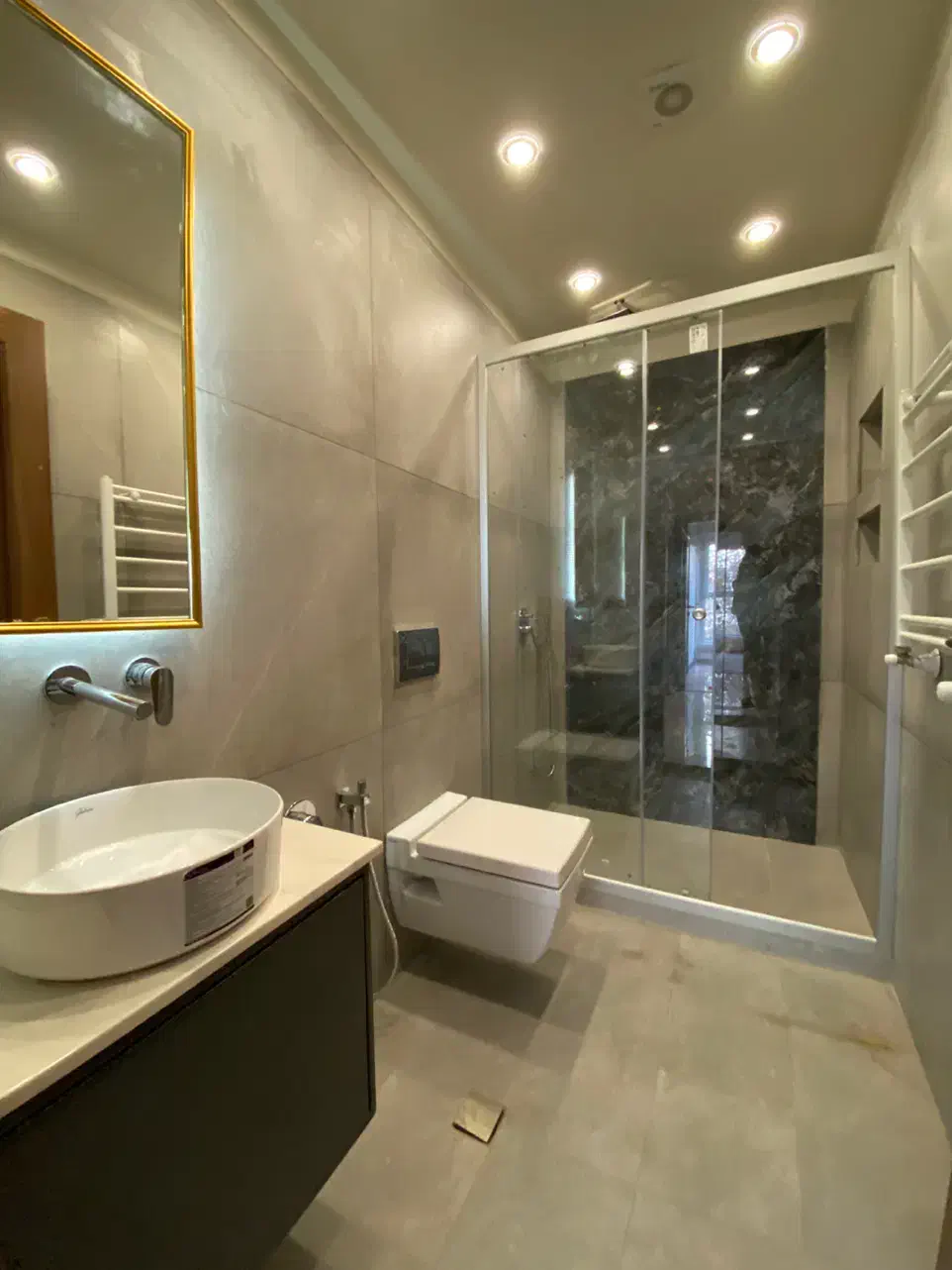 ۱۱۵متر ۲خواب نیاوران خداوردی (نوساز)