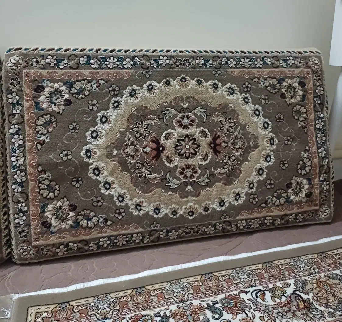 پشتی|پشتی|زرندیه, |دیوار