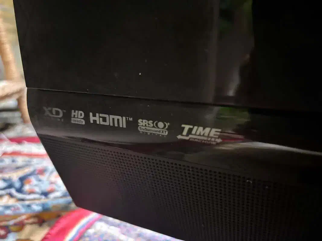 تلویزیون LCD 37-LG|تلویزیون و پروژکتور|فولادشهر, A2|دیوار