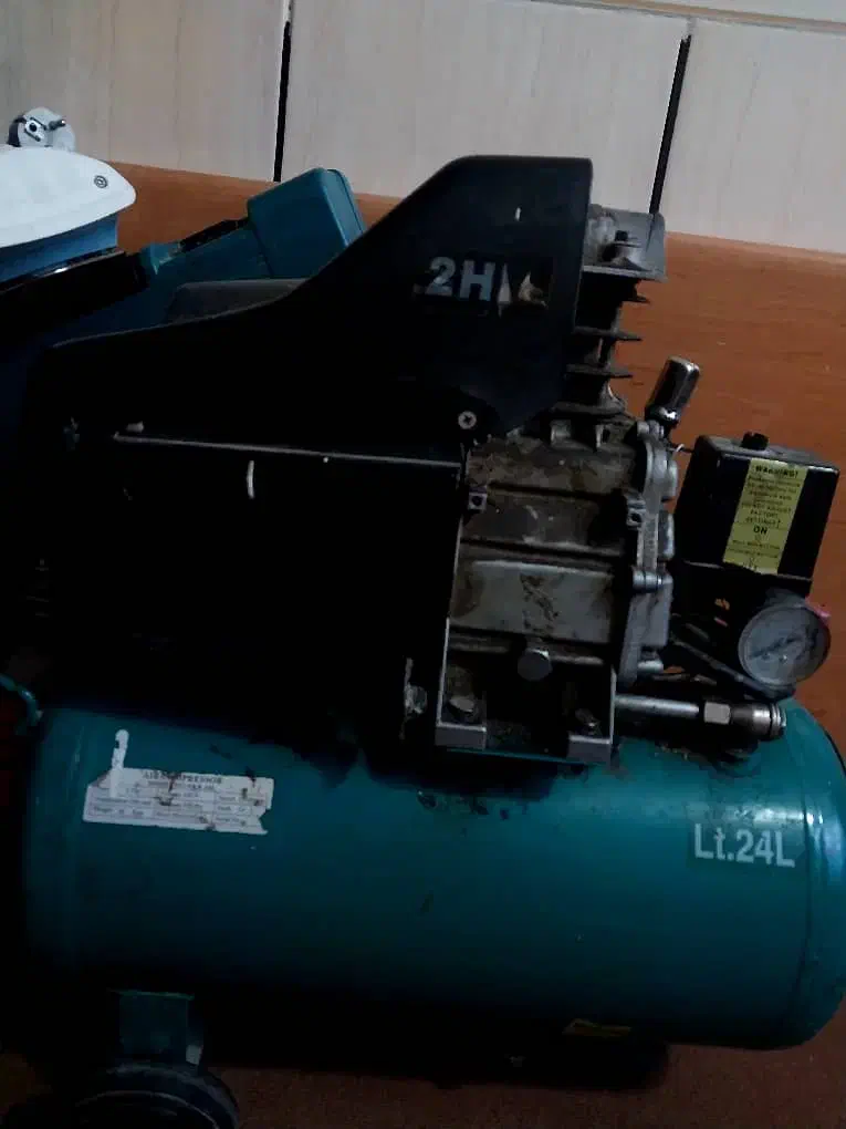 کمپرسور هوا ۲۴ لیتری|ابزارآلات|بندر ماهشهر, |دیوار