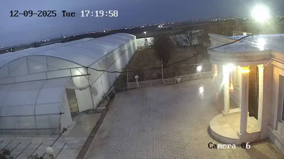 اجاره گلخانه ۲۵۰۰ متری|اجارهٔ دفتر صنعتی، کشاورزی، تجاری|بهار, |دیوار