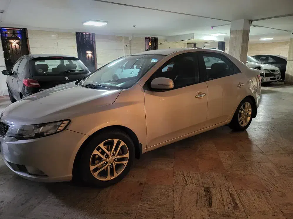 سراتو ۲۰۰۰ مدل ۹۵|خودرو سواری و وانت|تهران, اقدسیه|دیوار