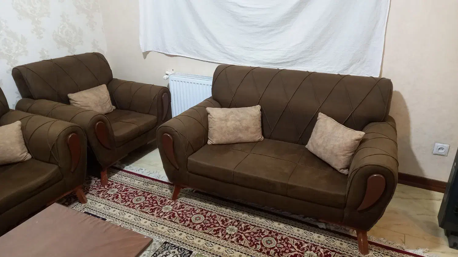 مبلمان ۷ نفره با ۲ عدد میز جلو مبلی|مبلمان خانگی و میز عسلی|فردیس, شهرک ناز|دیوار