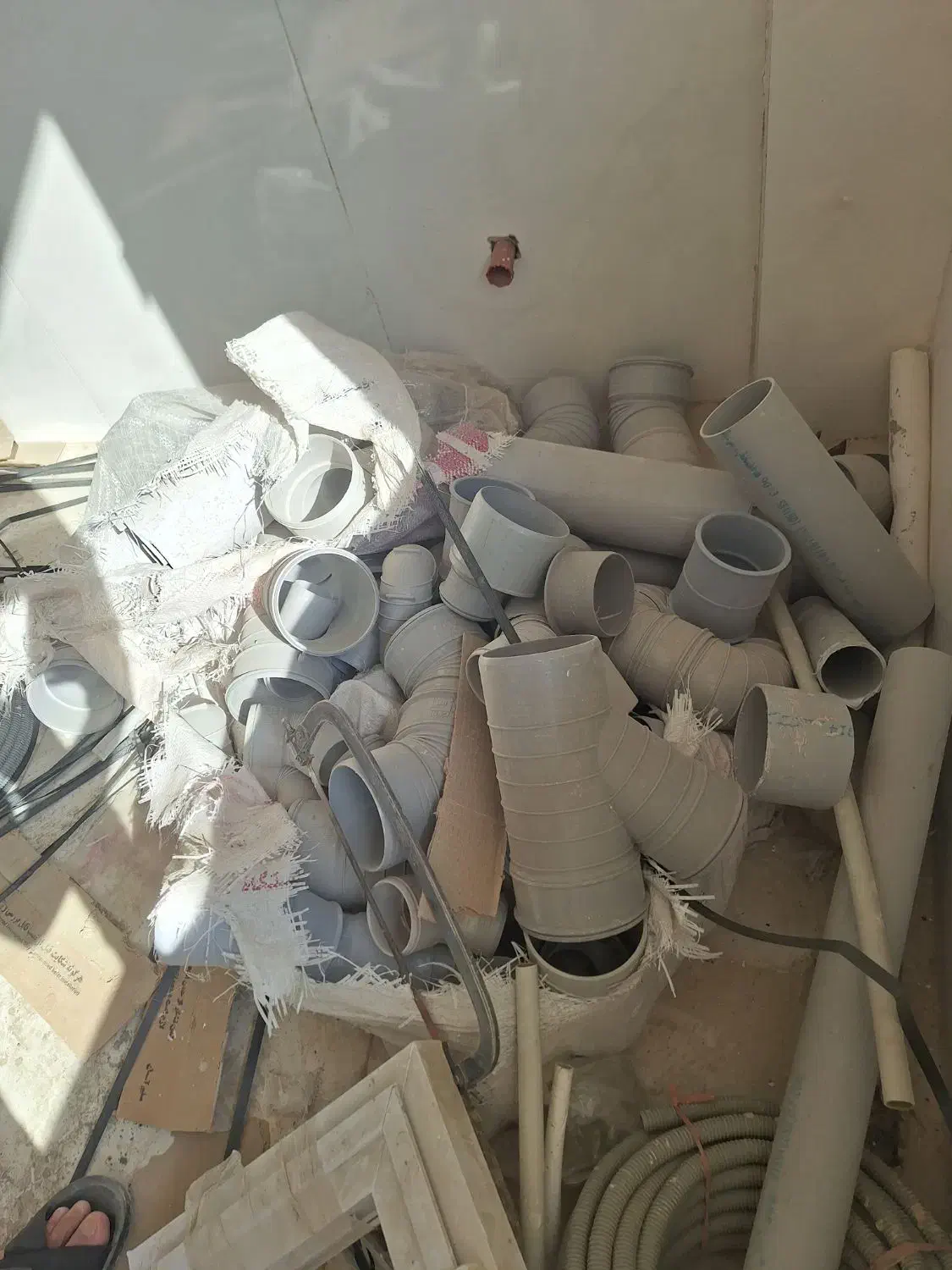 لوله پلوکا|مصالح و تجهیزات ساختمان|ابریشم, |دیوار