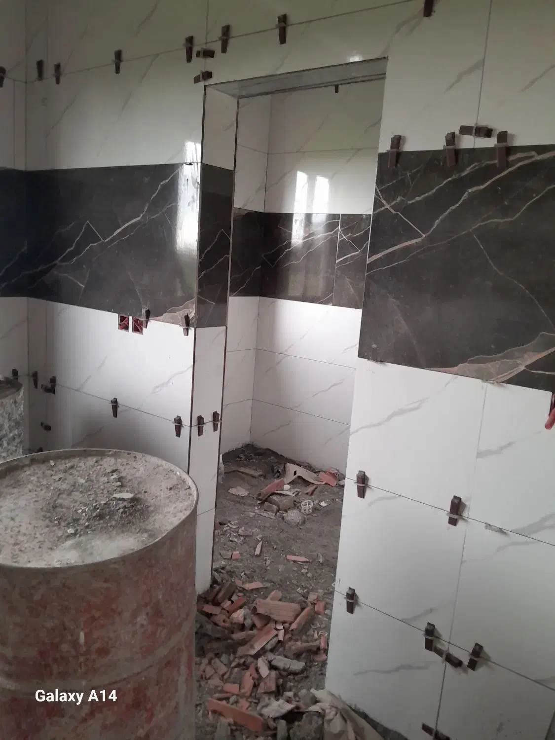 تخریب وکاشیکاری|خدمات پیشه و مهارت|بندر گز, |دیوار