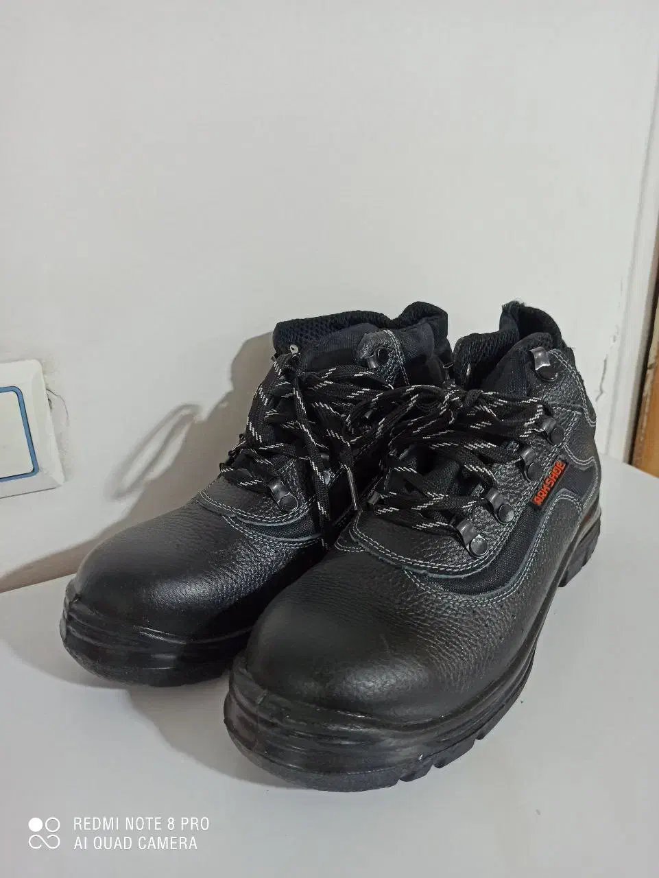 کفش ایمنی کار|کیف، کفش، کمربند|کرج, ساسانی (قلمستان)|دیوار