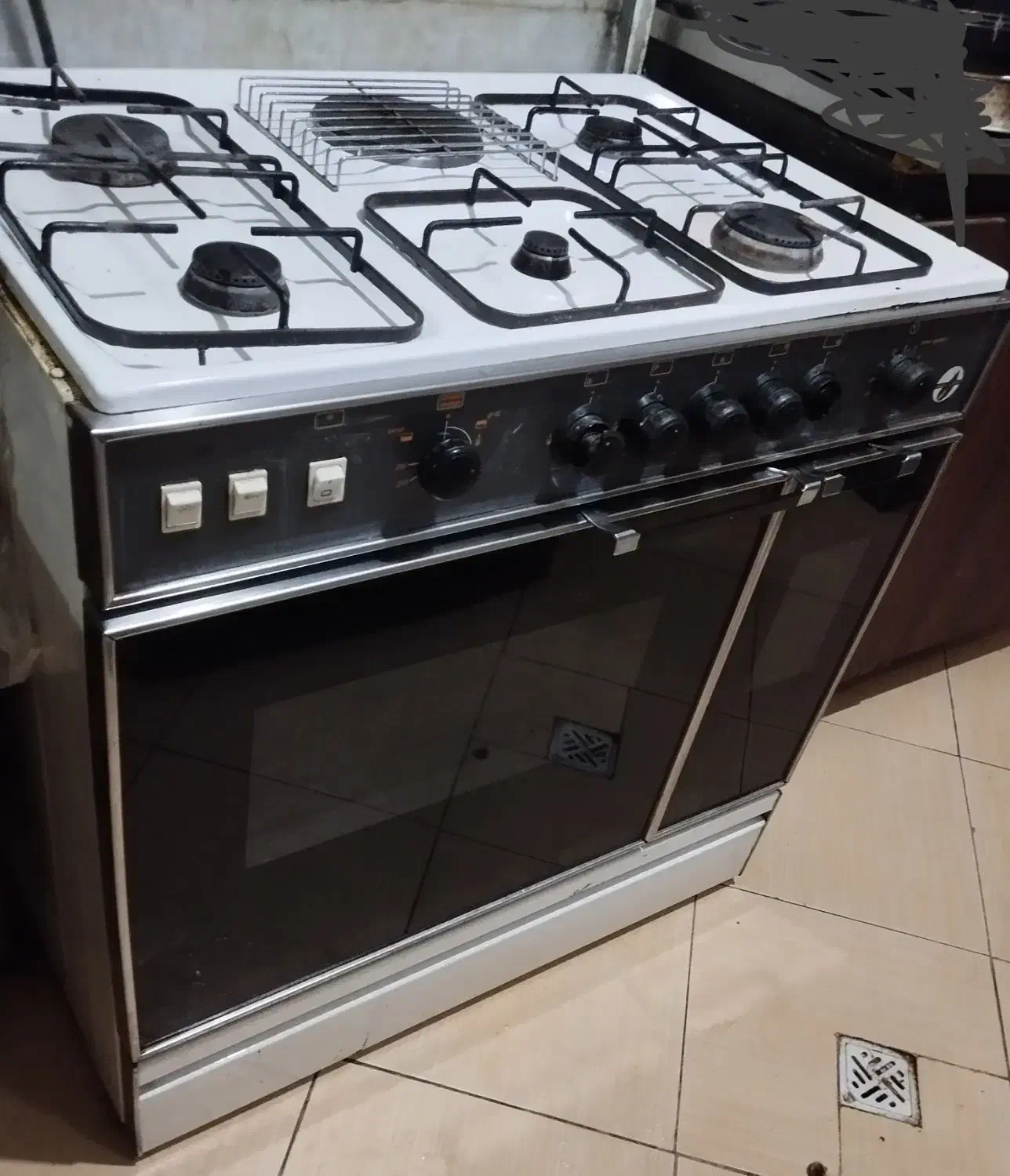 اجاق گاز فردار|اجاق گاز و لوازم برقی پخت‌وپز|مشهد, نوید|دیوار