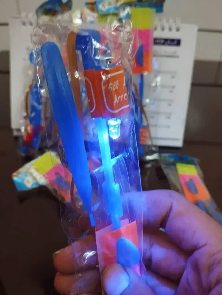 پرتک شبرنگ راکت کوپتر چراغ دار|اسباببازی|اراک, |دیوار