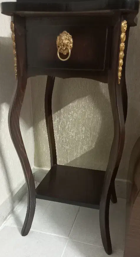 میز تلفن یا مجسمه|میز تلفن|قزوین, |دیوار