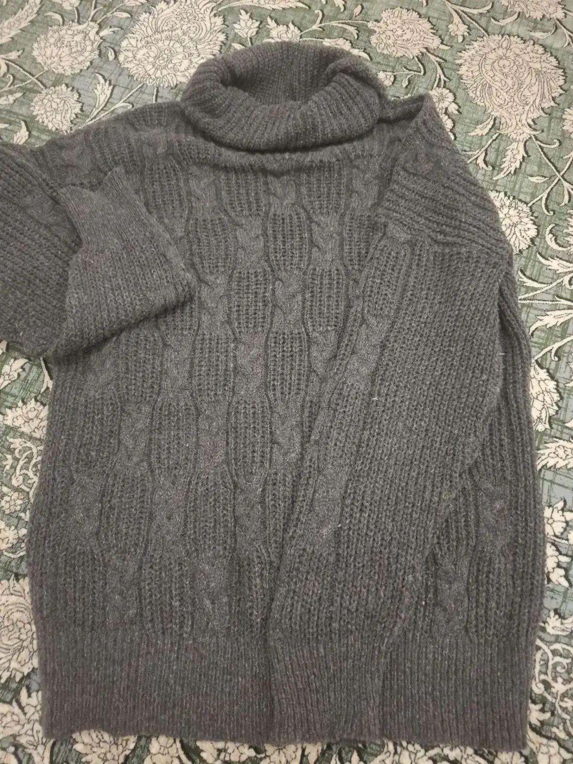 بافت کپ|لباس|مشهد, شهید قربانی|دیوار