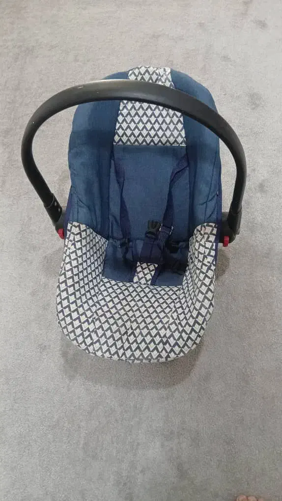 کریر و بالش شیردهی|کالسکه و لوازم جانبی|شوش, |دیوار