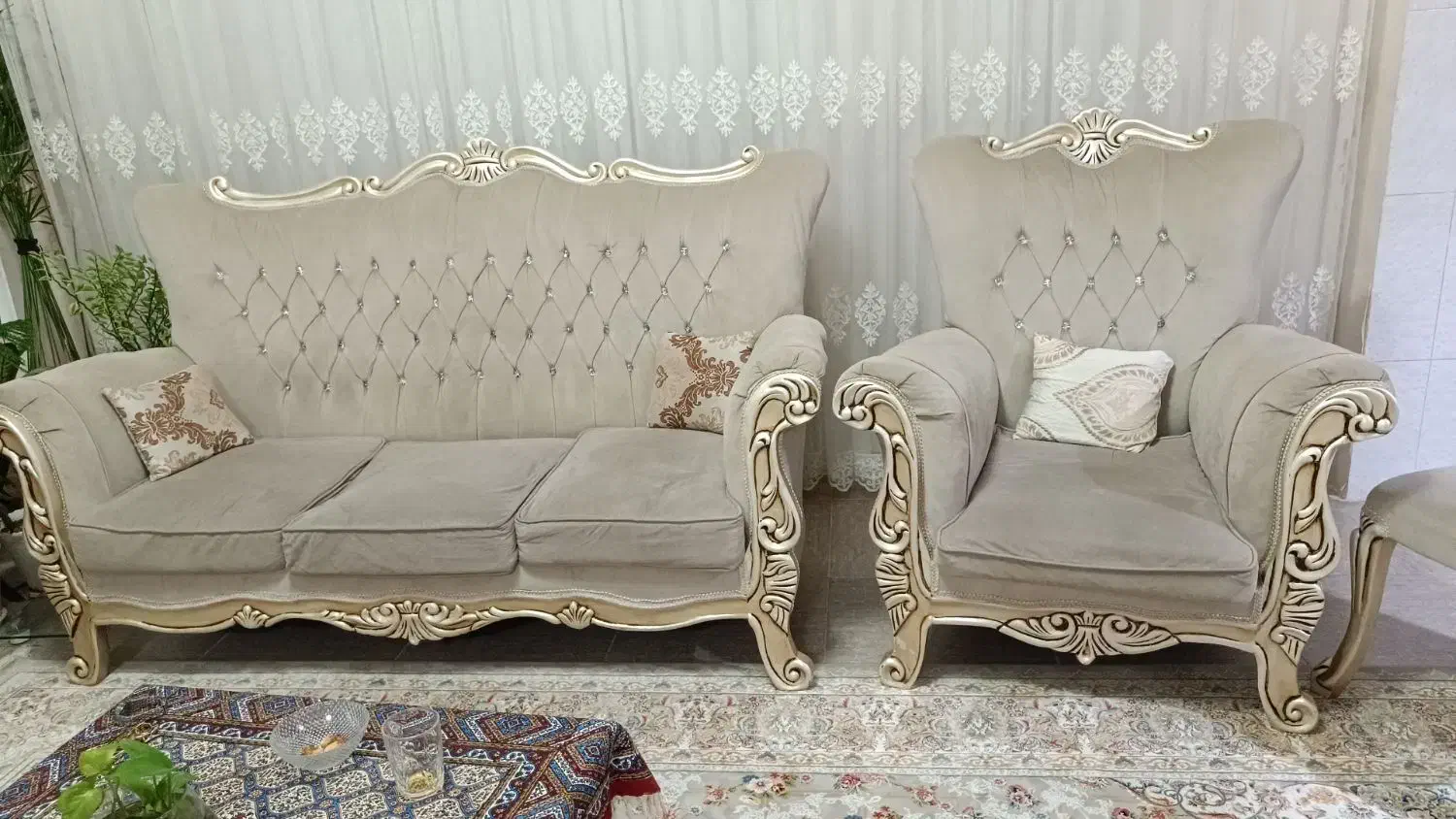 فروش مبلمان ۷نفره و یک دست مبل نهار خوری شیک|مبلمان خانگی و میز عسلی|ایلام, |دیوار