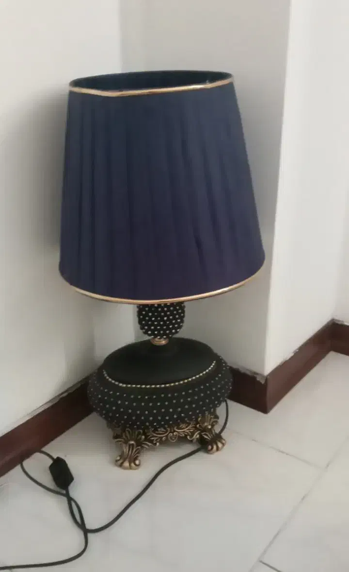 چراغ خواب|چراغ خواب و آباژور|صفادشت, |دیوار