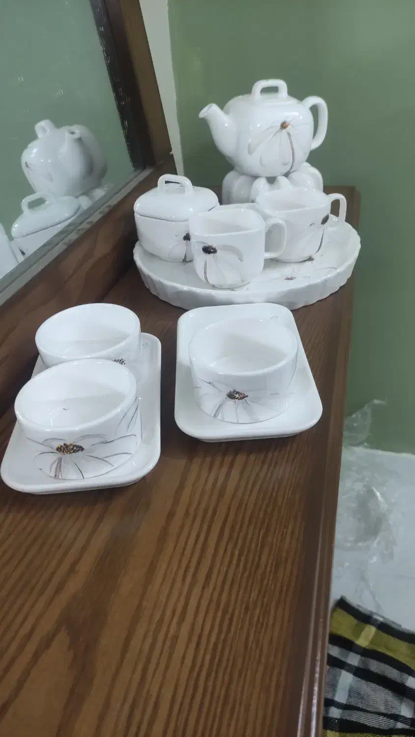 سرویس کامل|ظروف سرو و پذیرایی|مشهد, شفا|دیوار