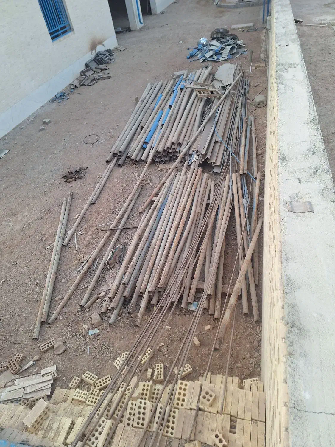 فروش لوله فولادی ۱۱۰ و۱۰۰ ضخامت ۵ میل درزدار|عمدهفروشی|یزد, |دیوار