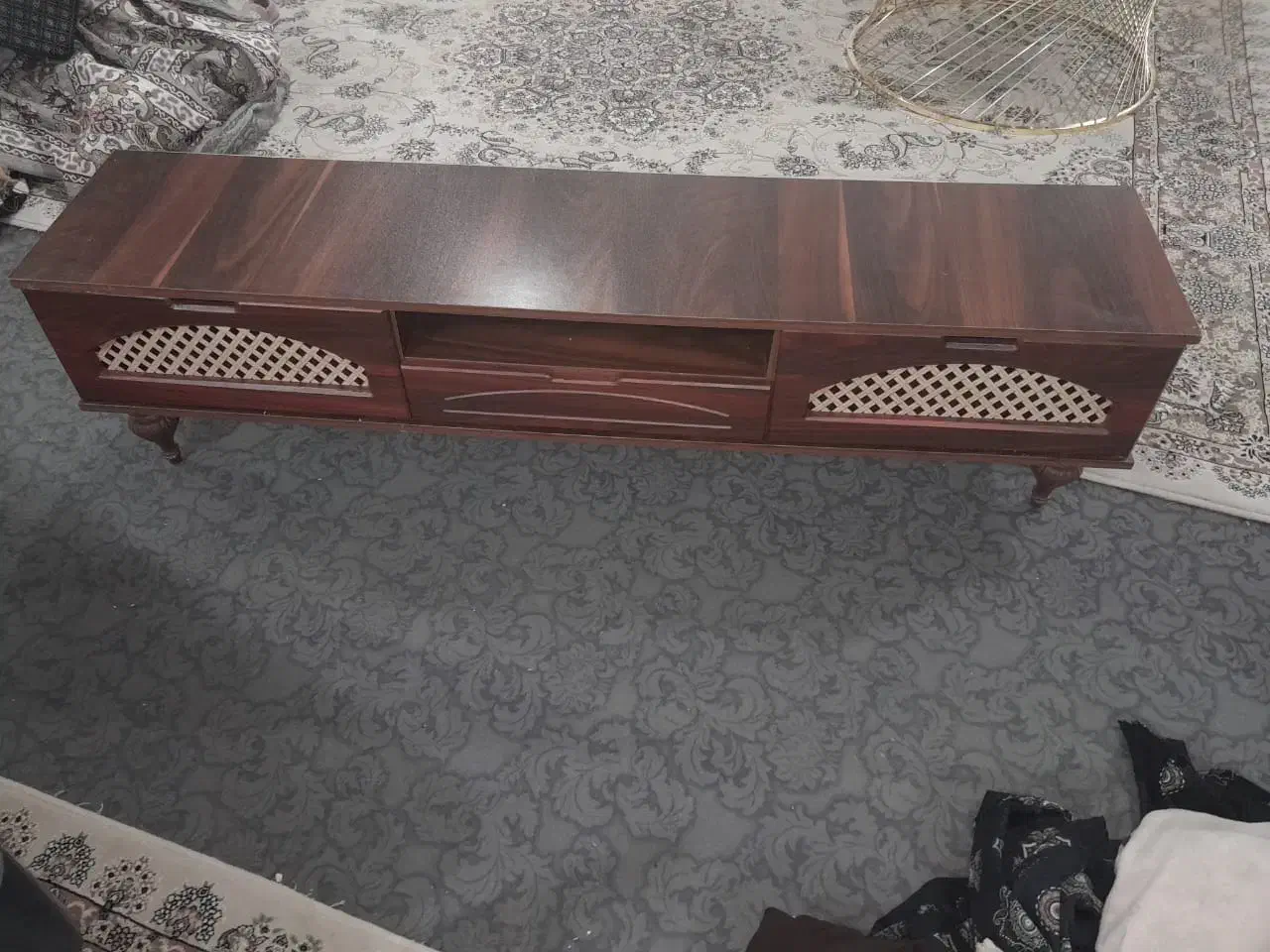 حد‌نو|مبلمان خانگی و میز عسلی|لالجین, |دیوار