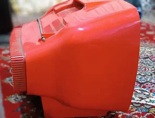 تلوزیون سیاه و سفید پارس|کلکسیون اشیاء عتیقه|لنگرود, |دیوار