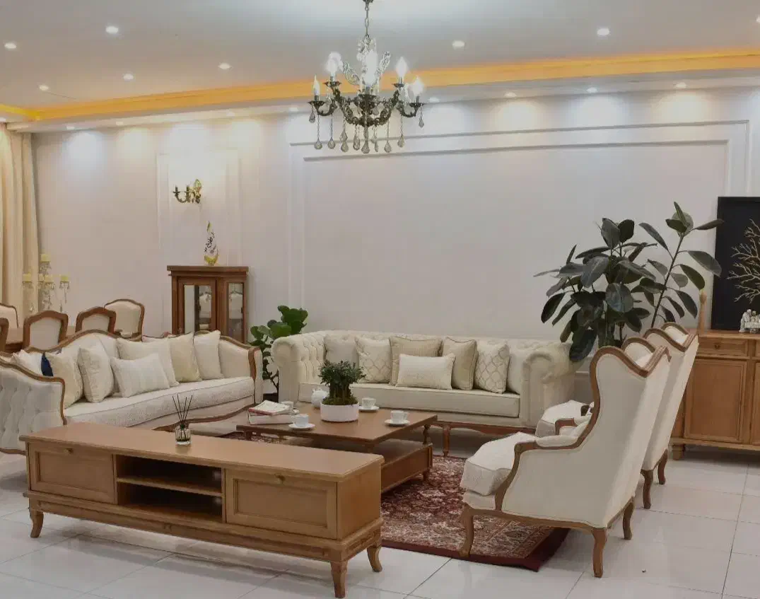 مبل مدرن و کلاسیک مدل فرانسوی|مبلمان خانگی و میز عسلی|باسمنج, |دیوار