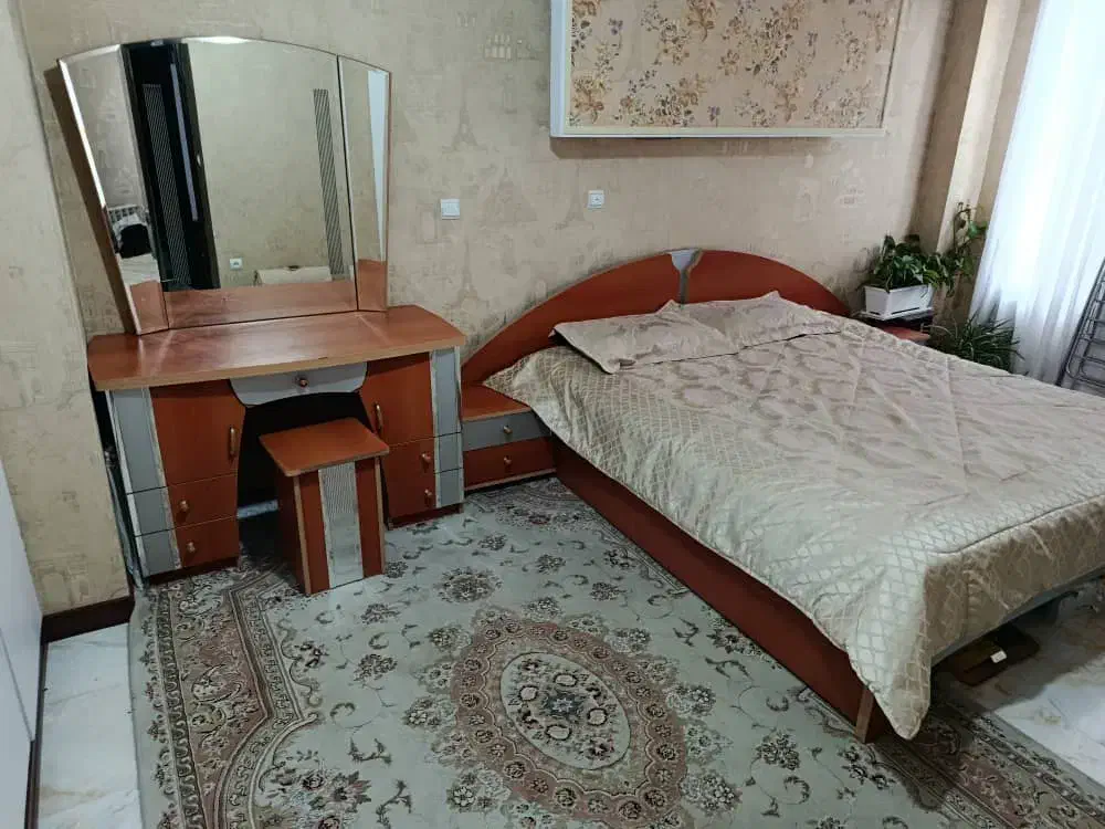 تختخواب|تخت و سرویس خواب|بومهن, |دیوار