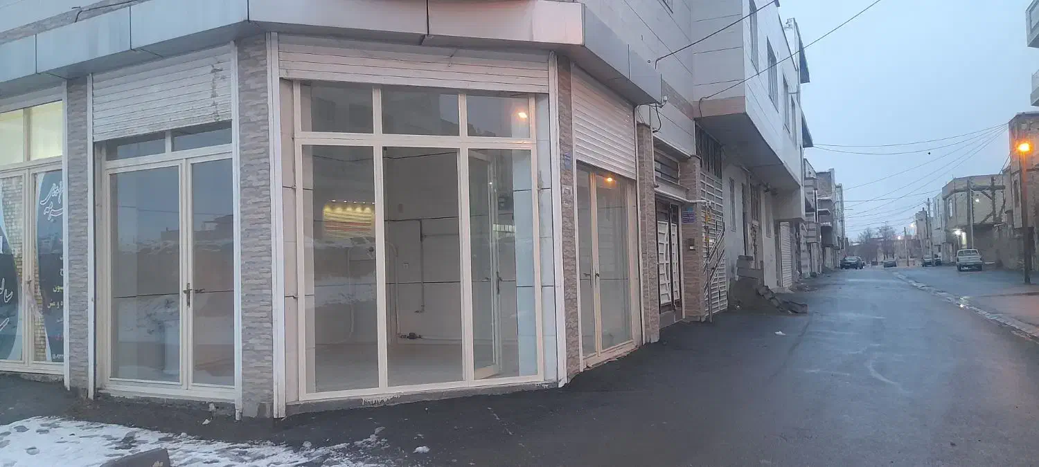 اجاره مغازه ۲۵ متری سه‌نبش موقعیت عالی در دهگلان|اجارهٔ مغازه و غرفه|دهگلان, |دیوار