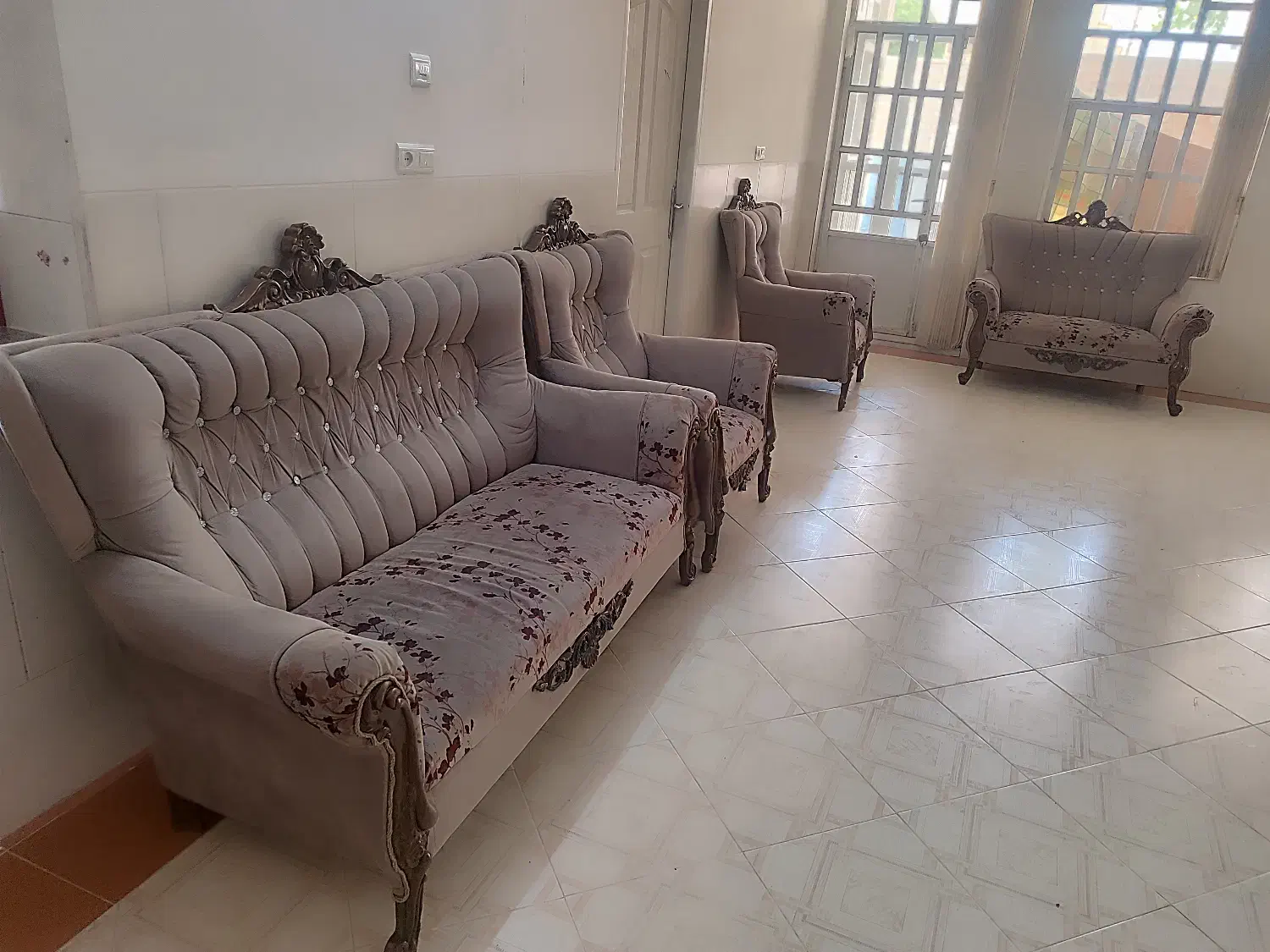 مبل|مبلمان خانگی و میز عسلی|اشکذر, |دیوار