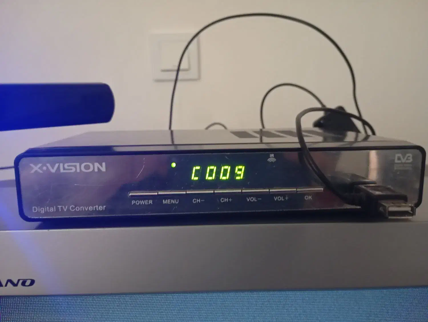 دستگاه دیجیتال ایکس ویژن|صوتی و تصویری|تویسرکان, |دیوار