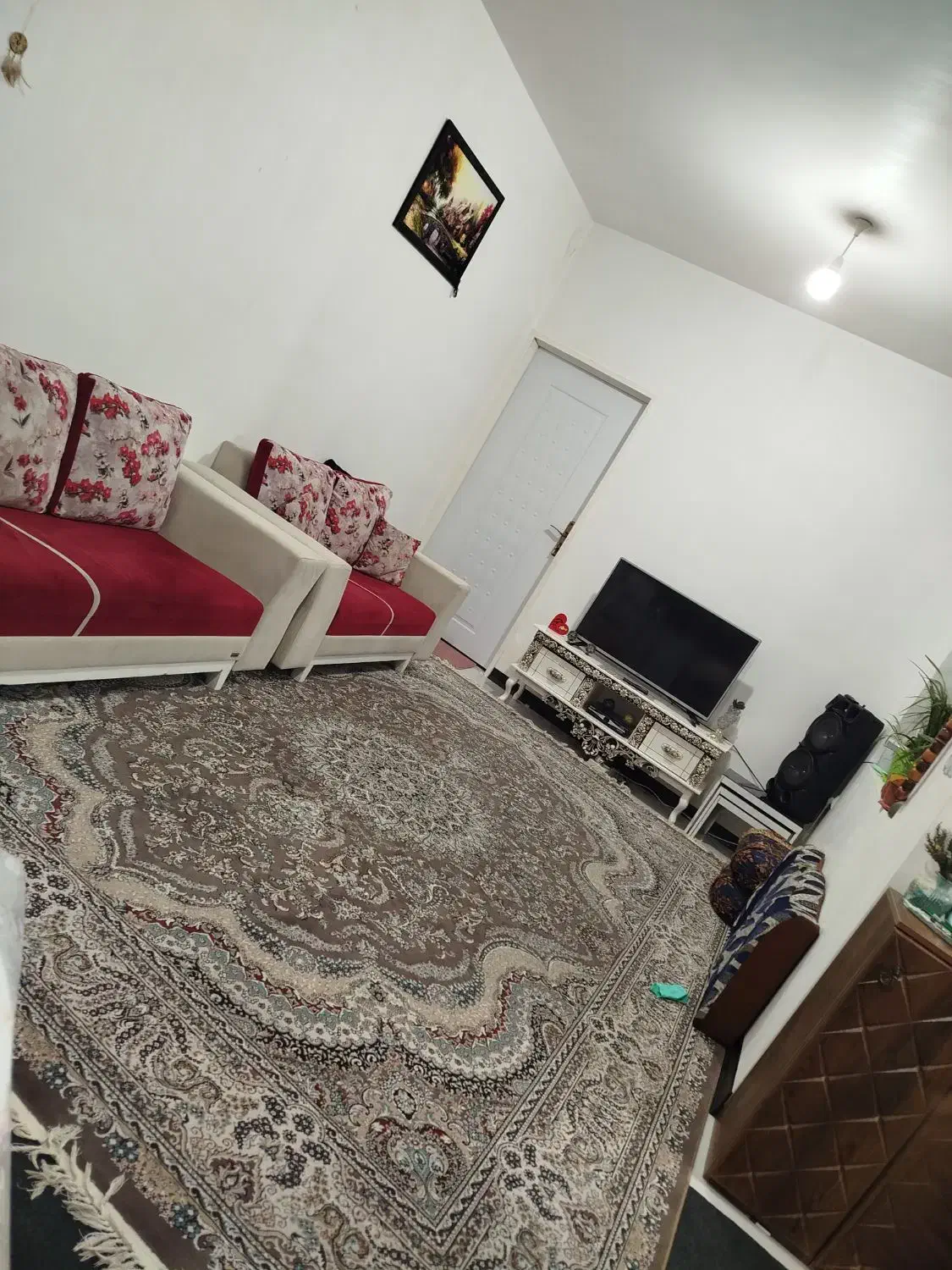 منزل مبله رفاهی|اجارهٔ کوتاه‌مدت آپارتمان و سوئیت|شیراز, شهدای شهرک سعدی|دیوار