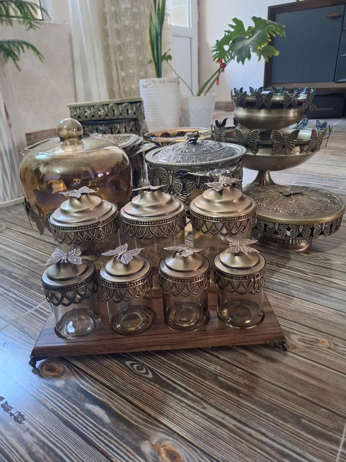 پا سماوری|ظروف سرو و پذیرایی|قیدار, |دیوار