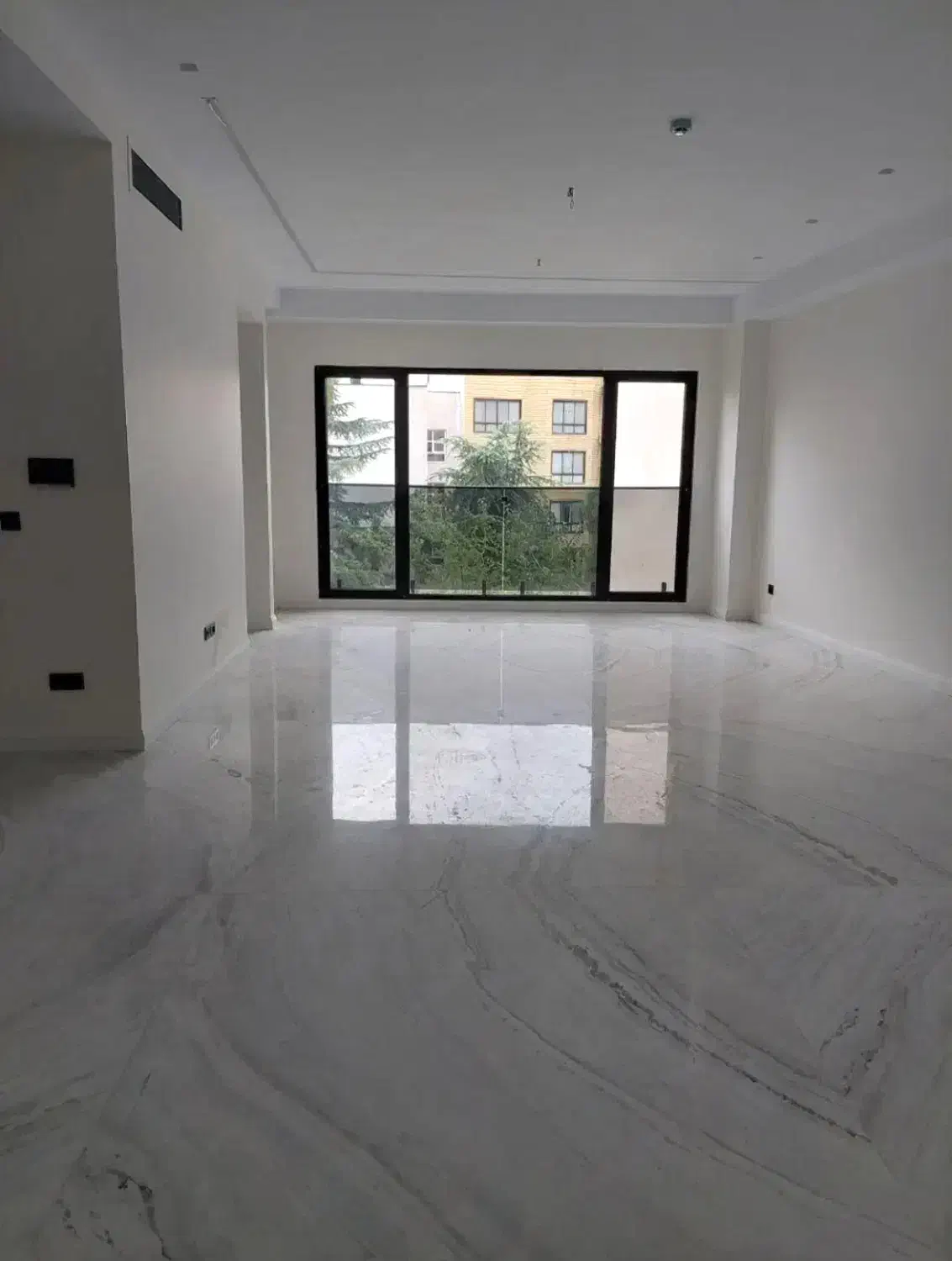 واحد ۹۰ متری ۲ خواب/ نوساز کلید نخورده/فول امکانات