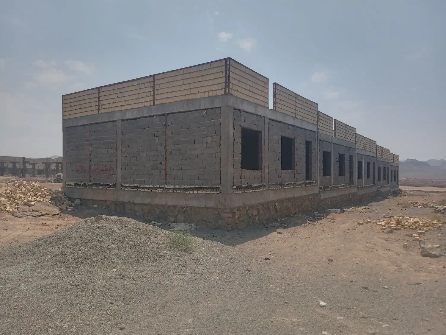 شاگرد بنا|استخدام معماری، عمران و ساختمانی|سلفچگان, |دیوار