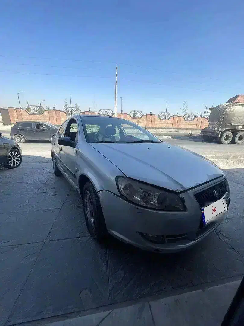 رانا 94 نقره نقره ای|خودرو سواری و وانت|پردیس, فاز ۸|دیوار