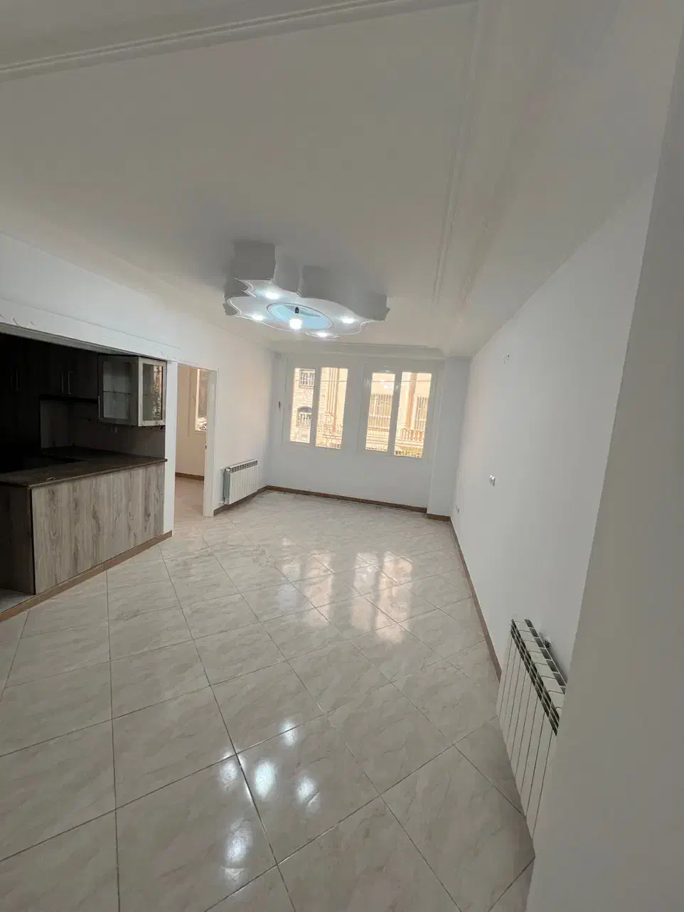 اپارتمان ۶۵ متر سرویس کامل اوایل خ امام موسی کاظم|اجارهٔ آپارتمان|اسلامشهر, شهرک مفیدی|دیوار