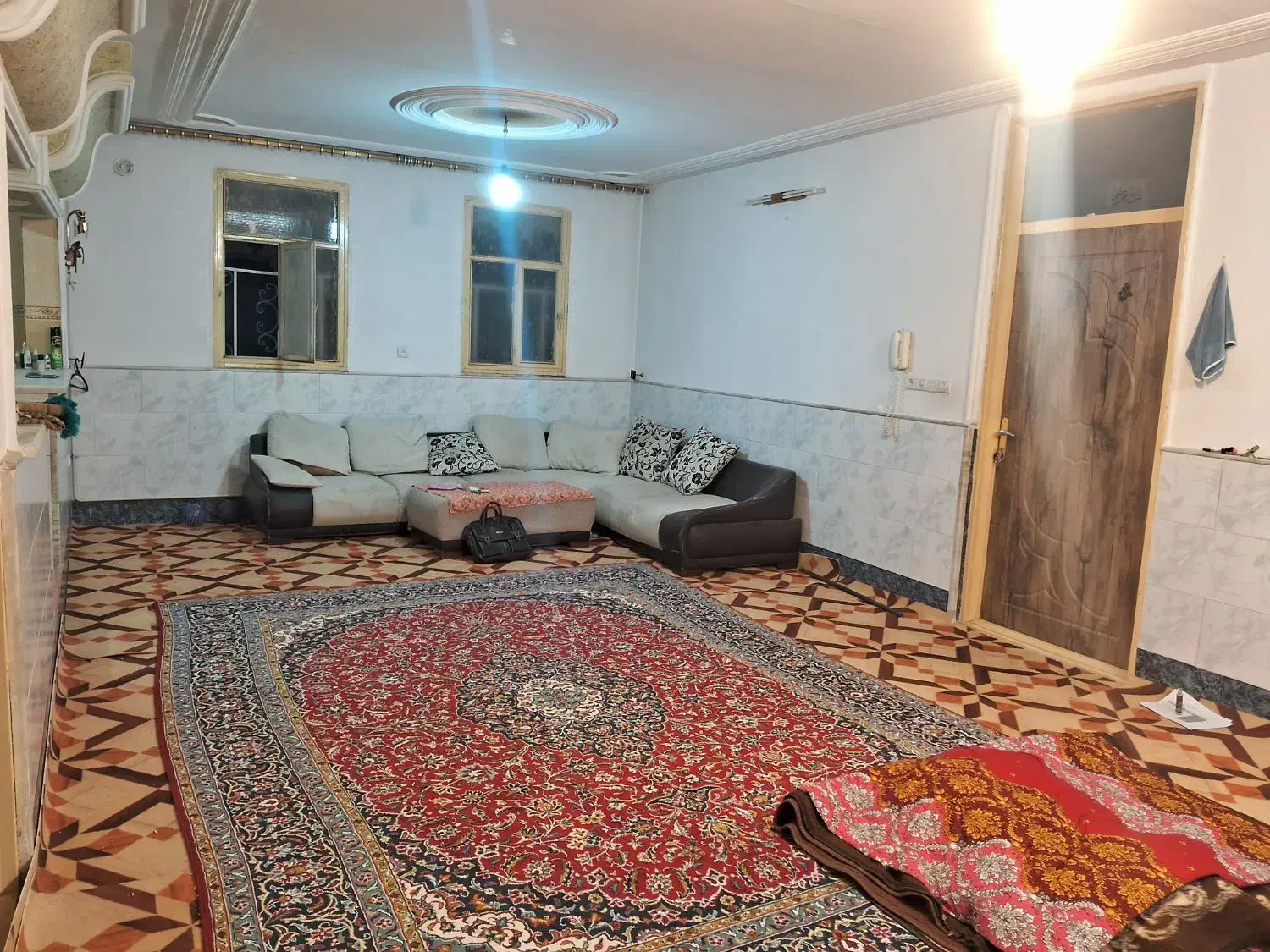 اجاره آپارتمان ۱۰۵ متری ۲ خوابه طبقه ۲|اجارهٔ آپارتمان|ساوه, |دیوار