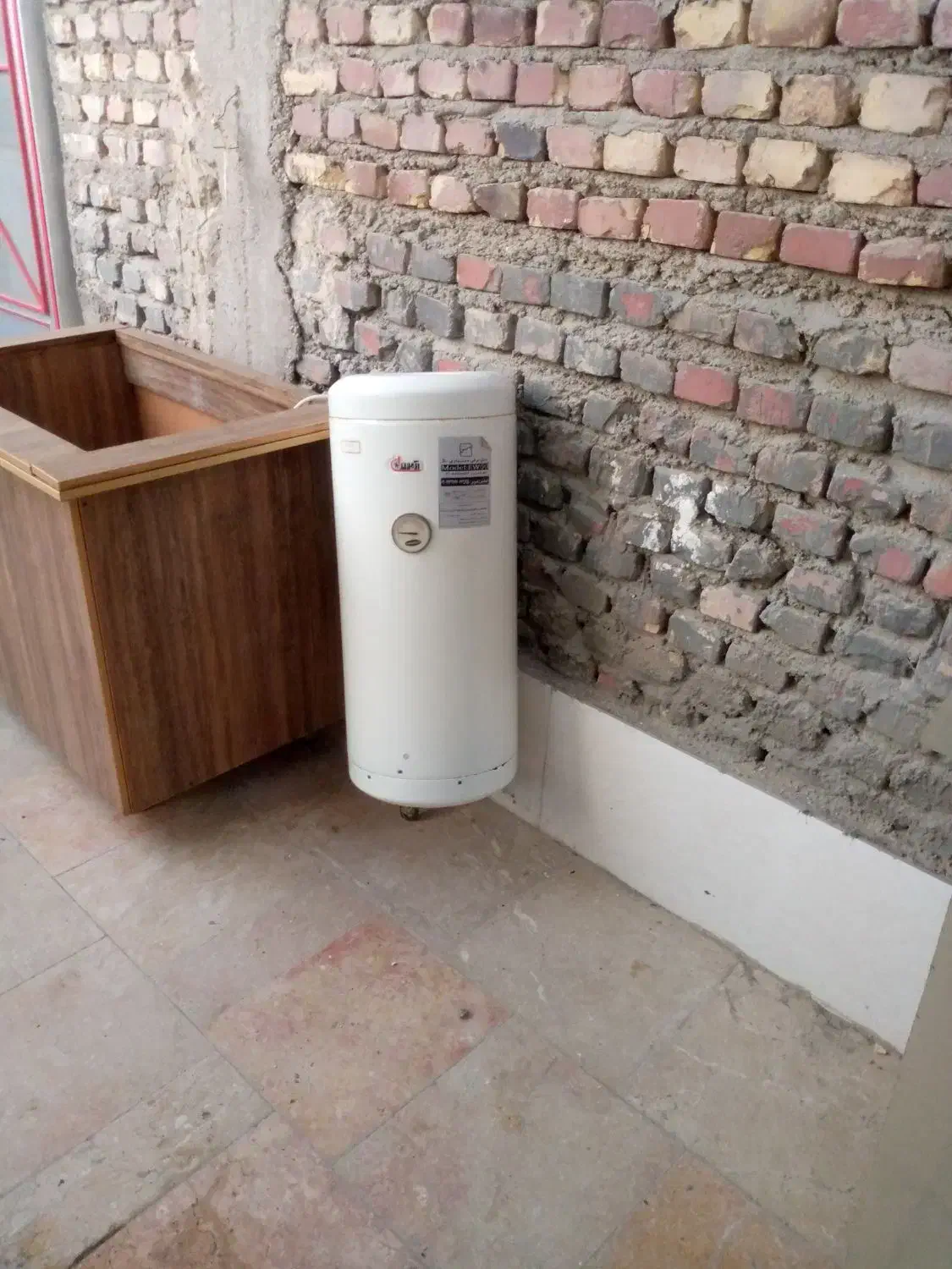 آبگرمکن برقی کمد کاز صفحه ای سینک ظرفشویی|آبگرمکن، پکیج، شوفاژ|زابل, |دیوار