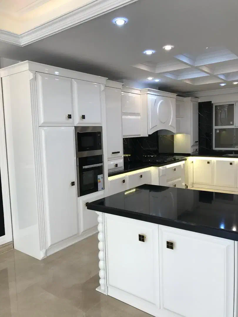 نصاب قرنیز تاپشیت کابینت درب چوبی|خدمات پیشه و مهارت|اهواز, نبوت|دیوار