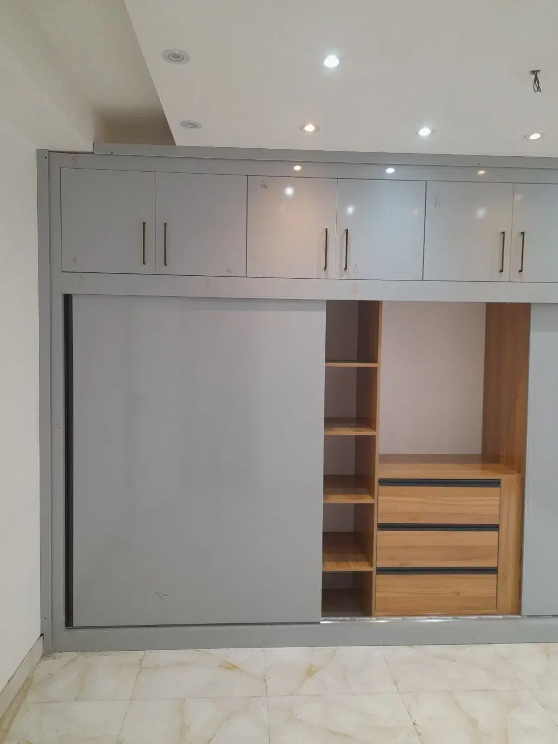 تولید کننده کمد دیواری درب ریلی ام دی اف|جاکفشی، کمد، دراور|تبریز, |دیوار