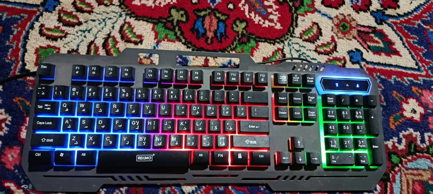 کیبورد گیمینگ آر جی بی دار|قطعات و لوازم جانبی رایانه|مرند, |دیوار