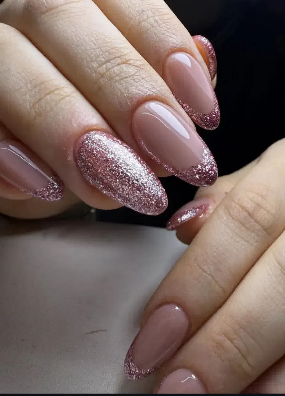 خدمات ناخن|خدمات آرایشگری و زیبایی|کامیاران, |دیوار