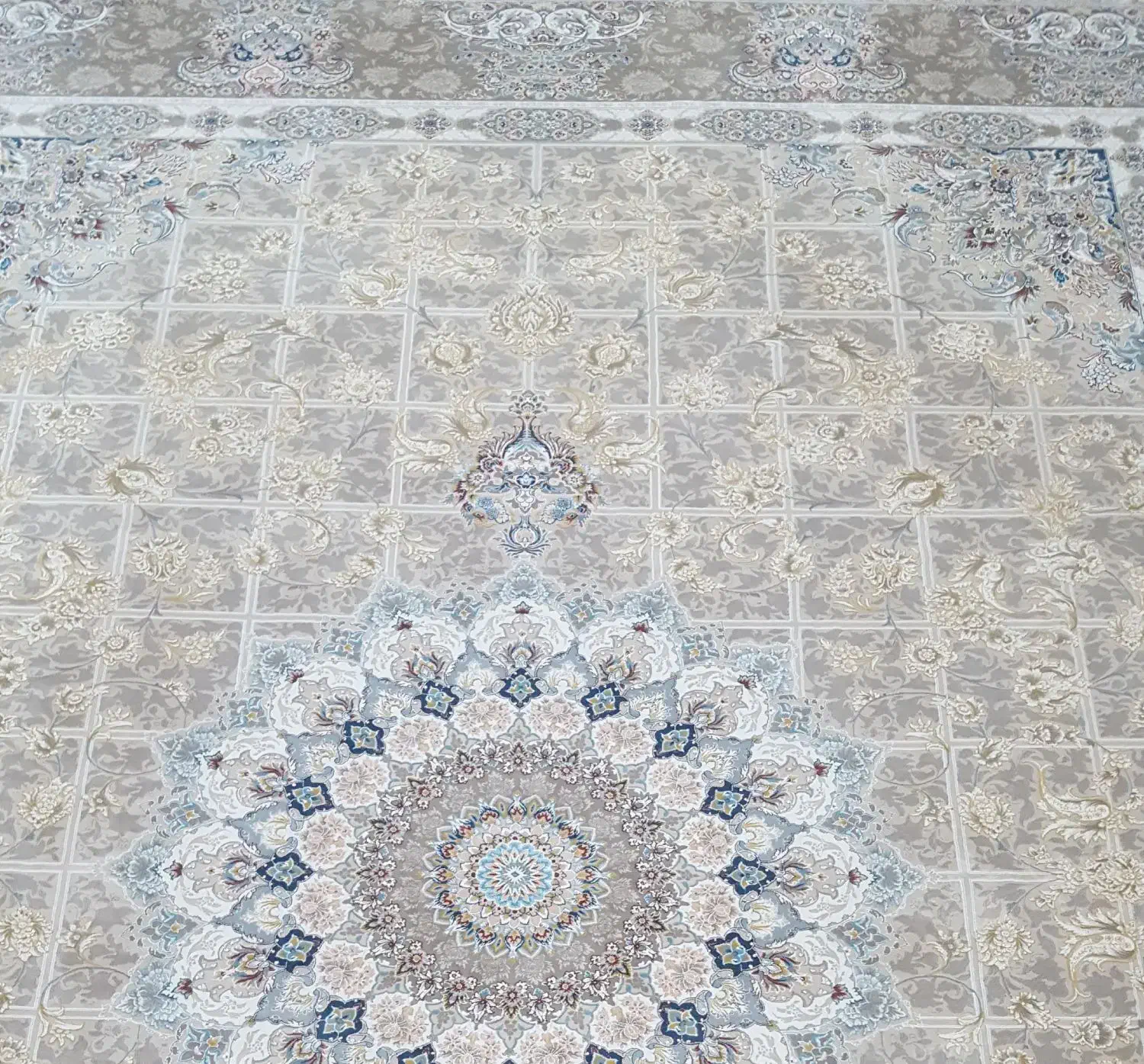 فرش ۱۲ متری مدل پیچک فیلی|فرش|ایلام, |دیوار