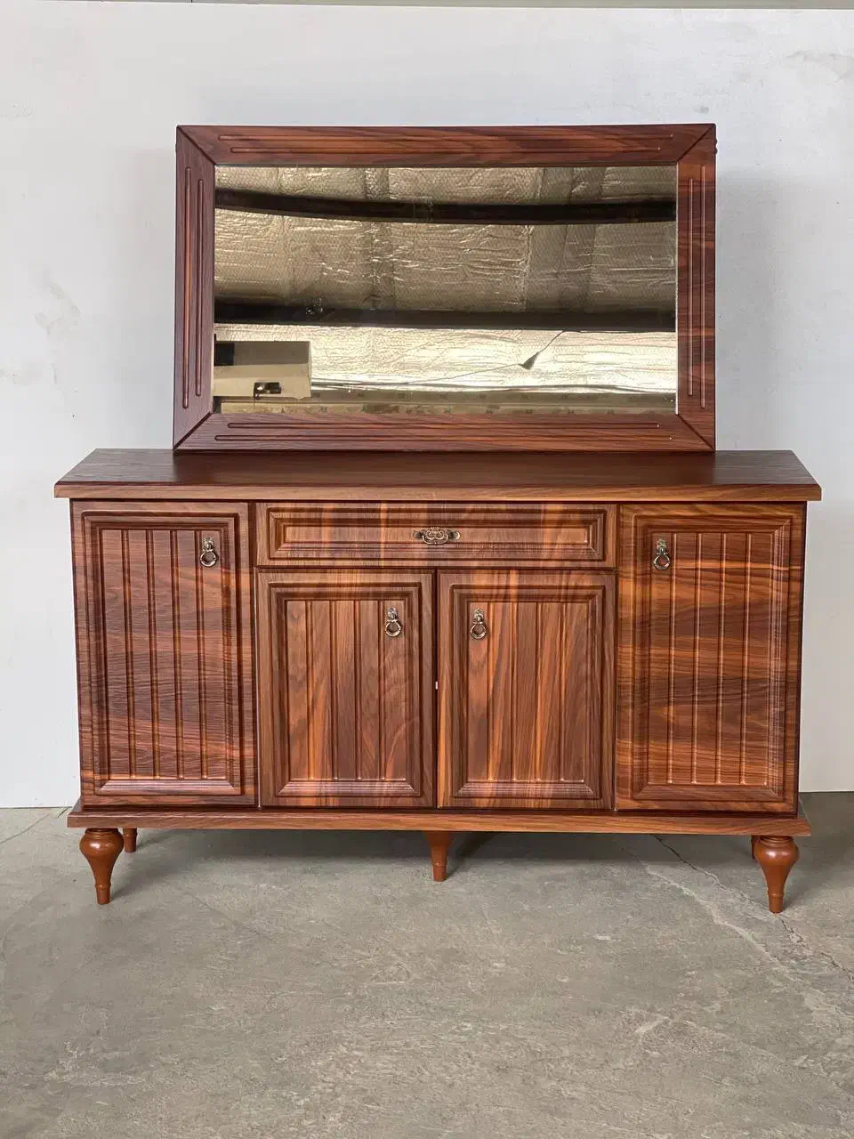 تولیدی آینه و کنسول و میز تی وی|تخت و سرویس خواب|ملایر, |دیوار