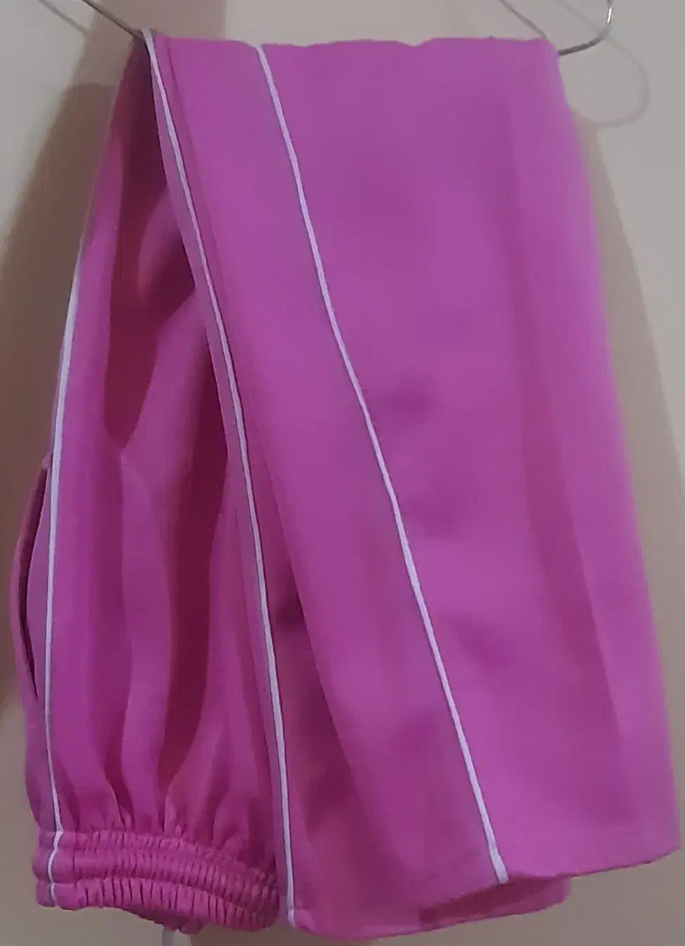 لباس ورزشی|کفش و لباس بچه|بروجرد, |دیوار