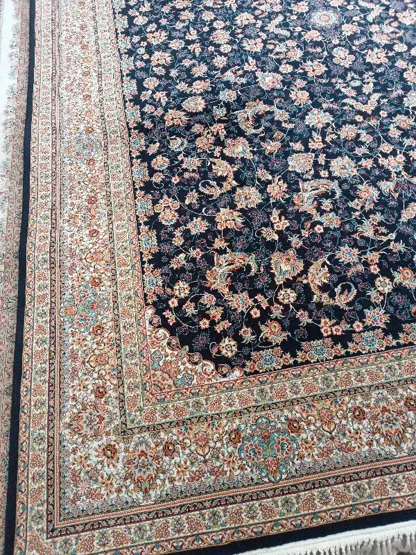 فروش چهار تخته فرش 1000شانه تراکم 3000اصل اصل|فرش|مهاباد (آذربایجان غربی), |دیوار