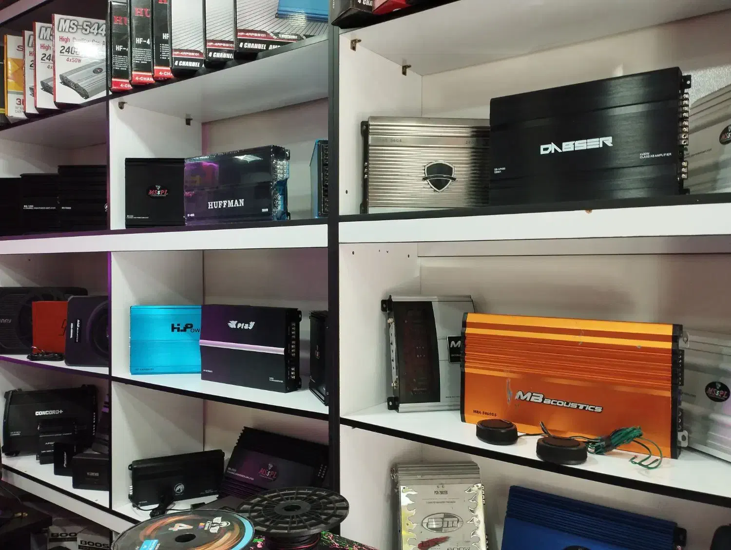 فروشگاه صوتی و تصویری خودرو محسن|قطعات یدکی و لوازم جانبی|کرج, گلشهر|دیوار