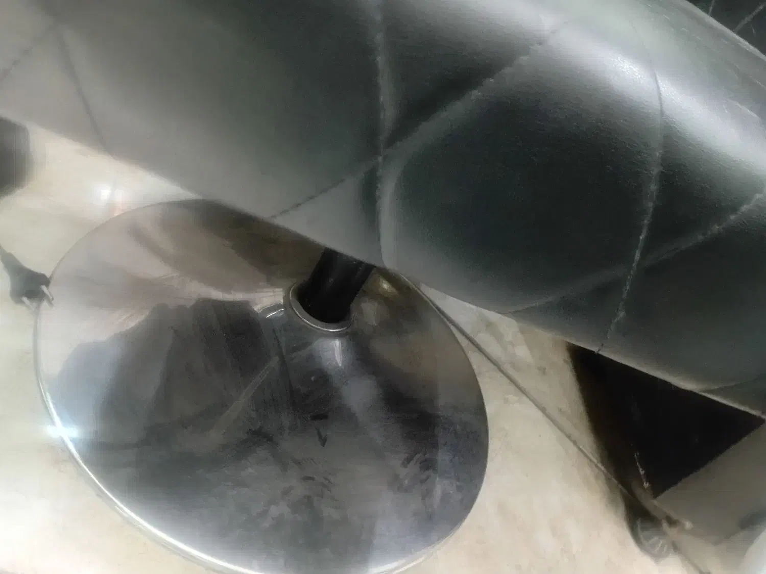 صندلی ارایشگری|آرایشگاه و سالن‌های زیبایی|شهریار, دهشاد بالا|دیوار