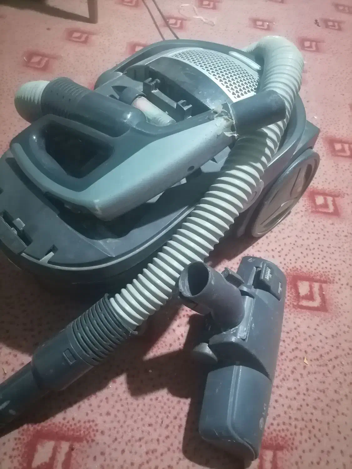 جاروبرقی الجی و فرش|جاروبرقی، جارو شارژی، بخارشو|گناباد, |دیوار