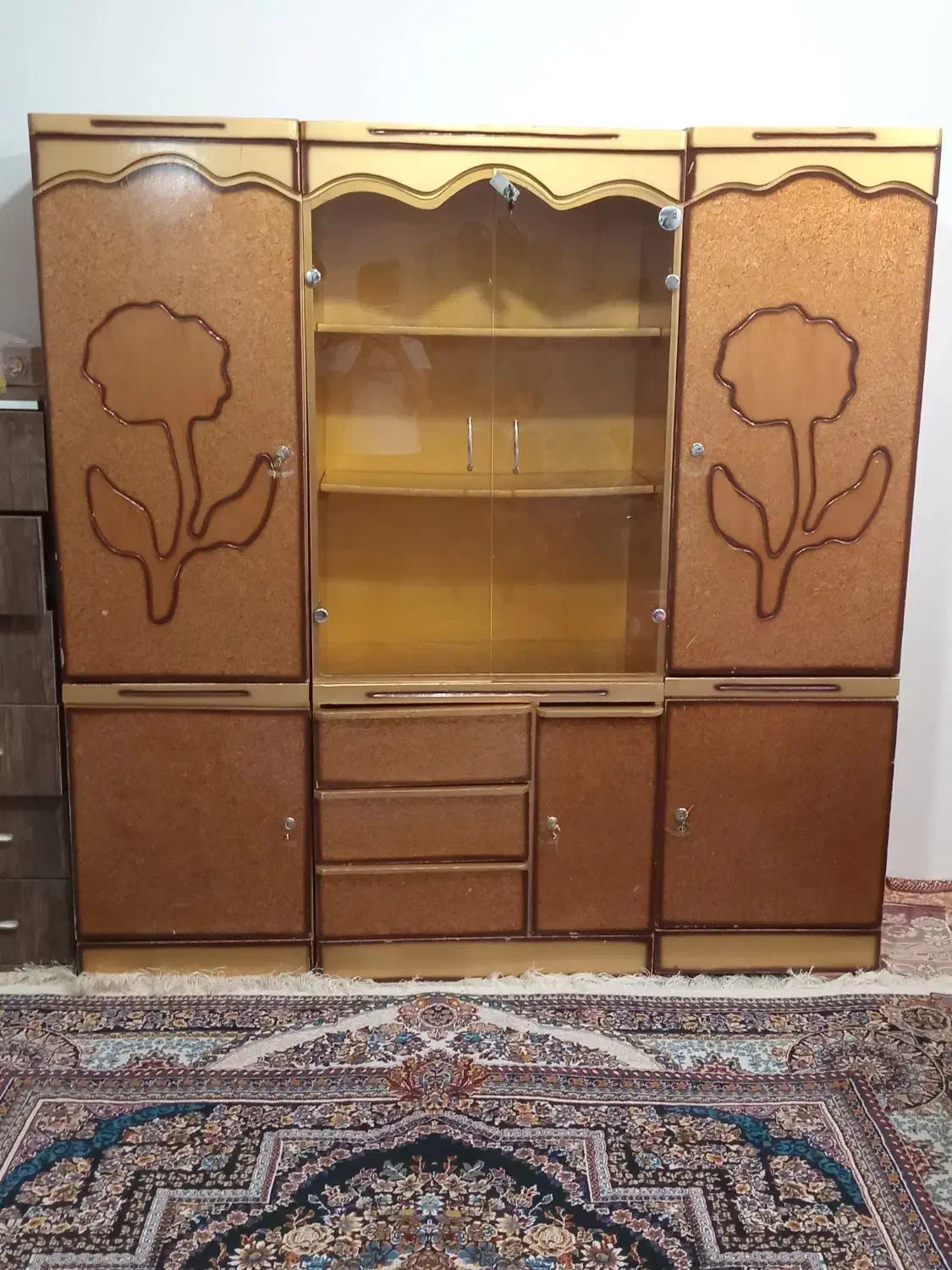 به دلیل کمبود جا|جاکفشی، کمد، دراور|سراب, |دیوار