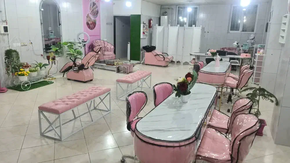 اجاره میز ناخن|استخدام درمانی، زیبایی، بهداشتی|سهند, |دیوار