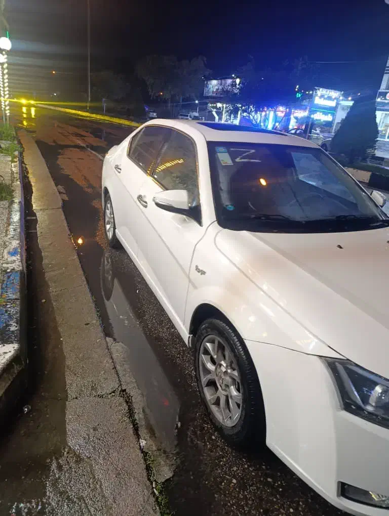 دنا توربو اتوماتیک کلیس استارتر|خودرو سواری و وانت|رودبار, |دیوار